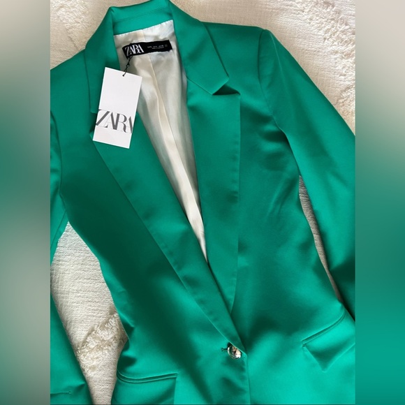 Zara Bright Green Tailored Blazer & Matching Trousers - Picture 2 of 11
